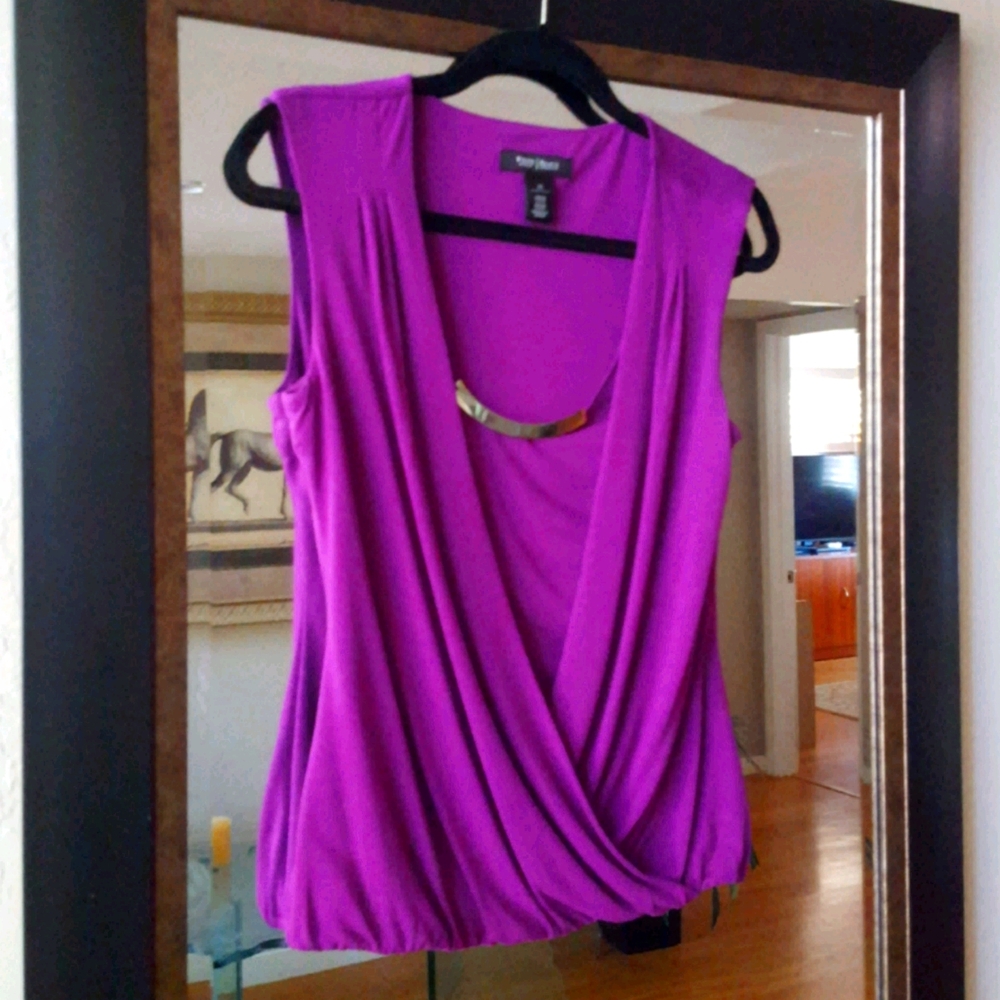 White House Black Market Sleeveless top